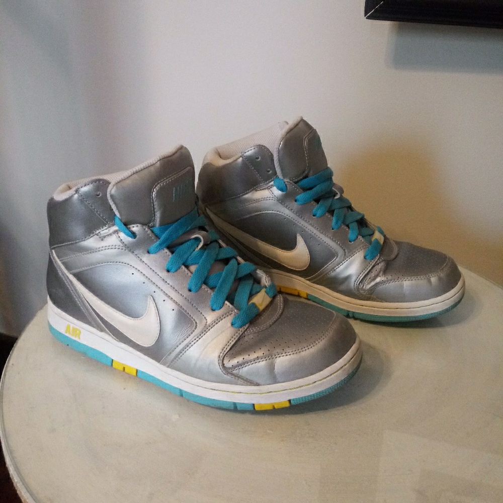 Nike high tops